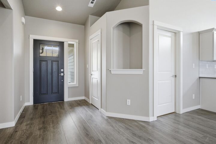 Property Photo:  1419 SW Kelandren Drive  WA 99350 