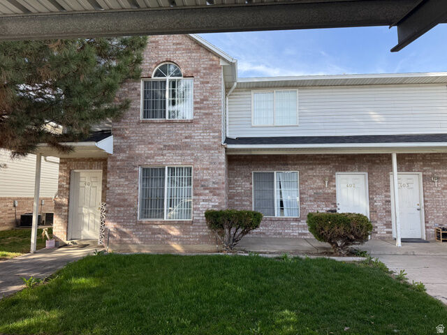 Property Photo: 1427 W 1650 N 4 UT 84041