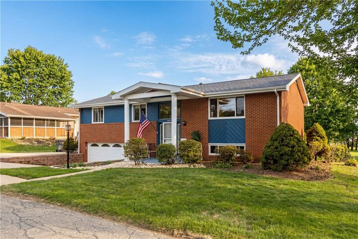 Property Photo: 109 Peffer St PA 16063