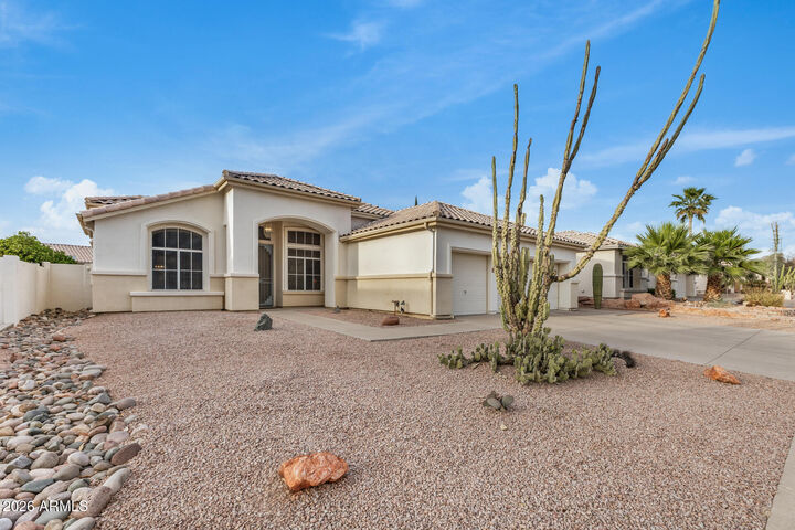 Property Photo:  6558 E Roland Street  AZ 85215 
