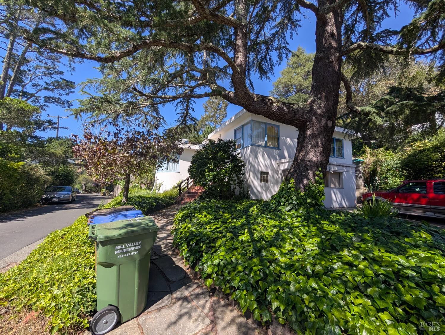 Property Photo:  100 E Manor Drive  CA 94941 