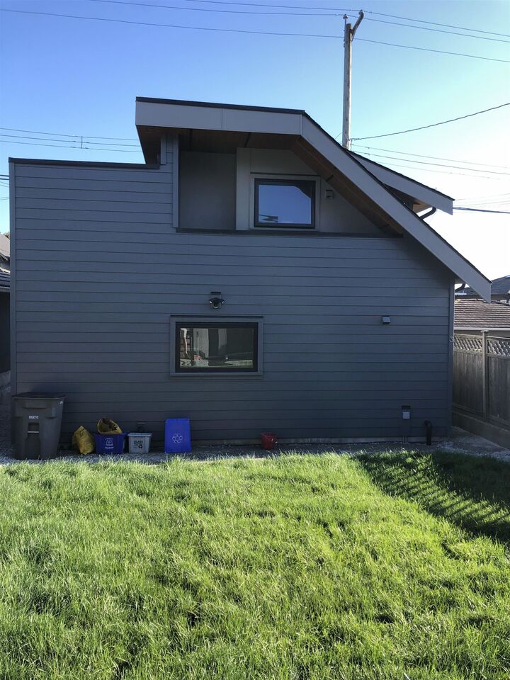 Property Photo: