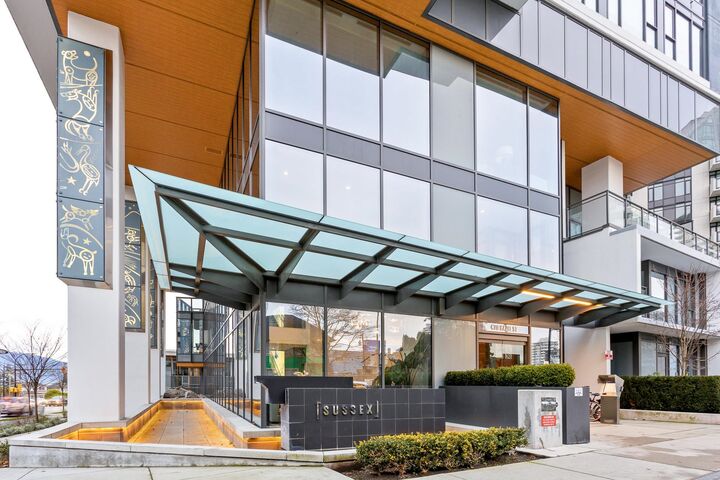 Property Photo: 4711 Hazel Street 3608 BC V5H 0J9