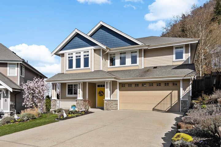 Photo de la propriété:  5738 Kestrel Drive  BC V2R 0E7 