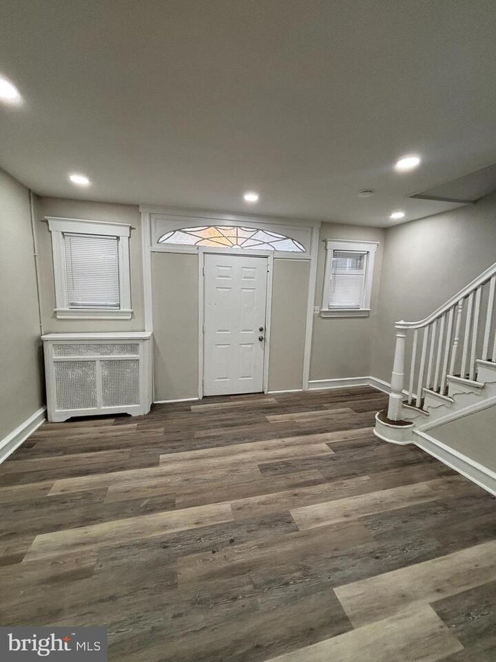 Property Photo:  441 W Raymond Street  PA 19140 