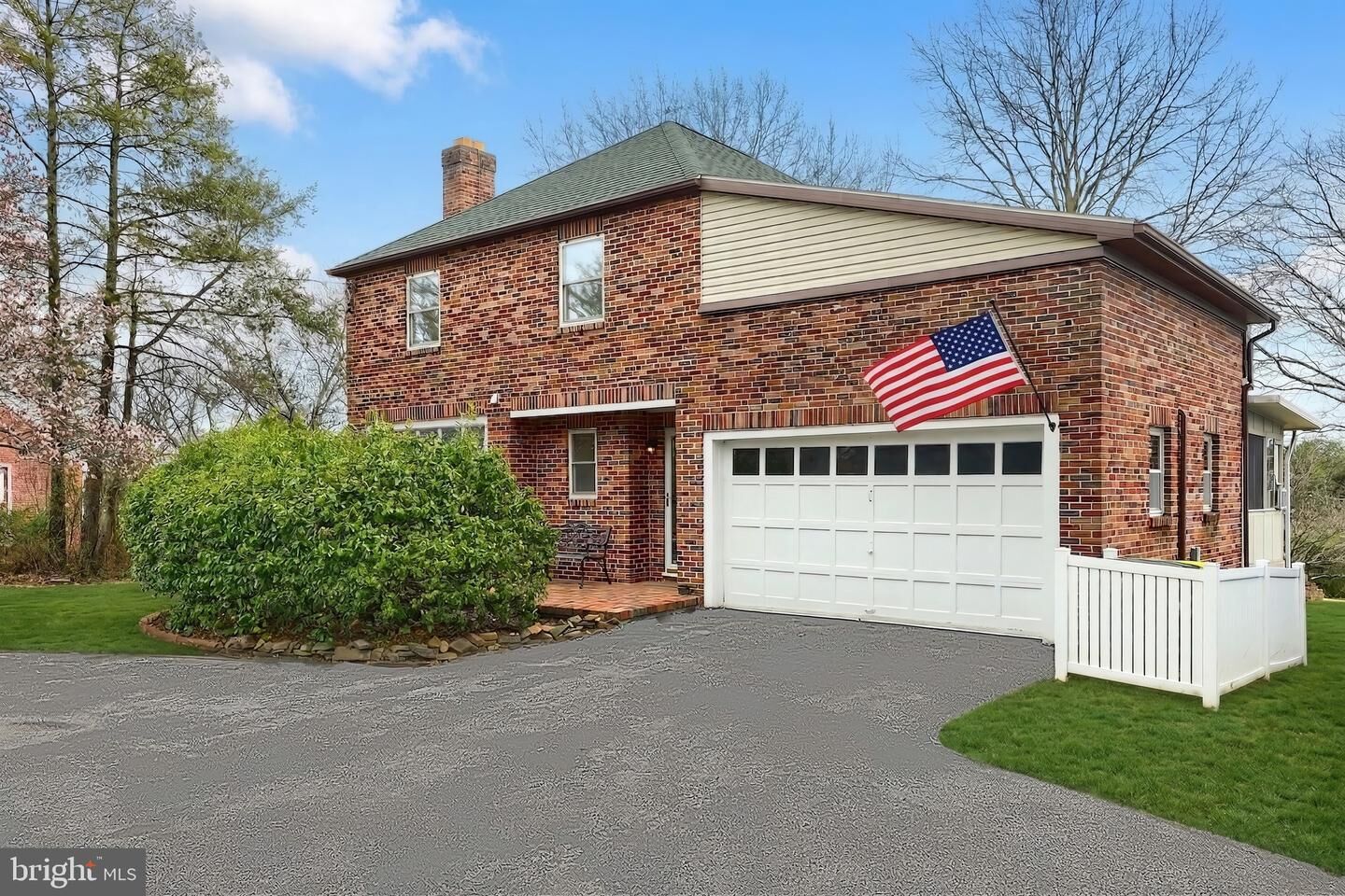 Property Photo:  990 E Canal Road  PA 17315 