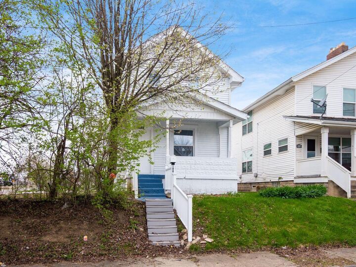 Property Photo:  1889 S 4th Street  OH 43207 