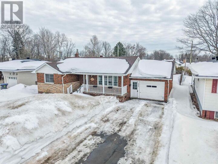 Property Photo:  535 McNabb St  ON P6B 1Z5 