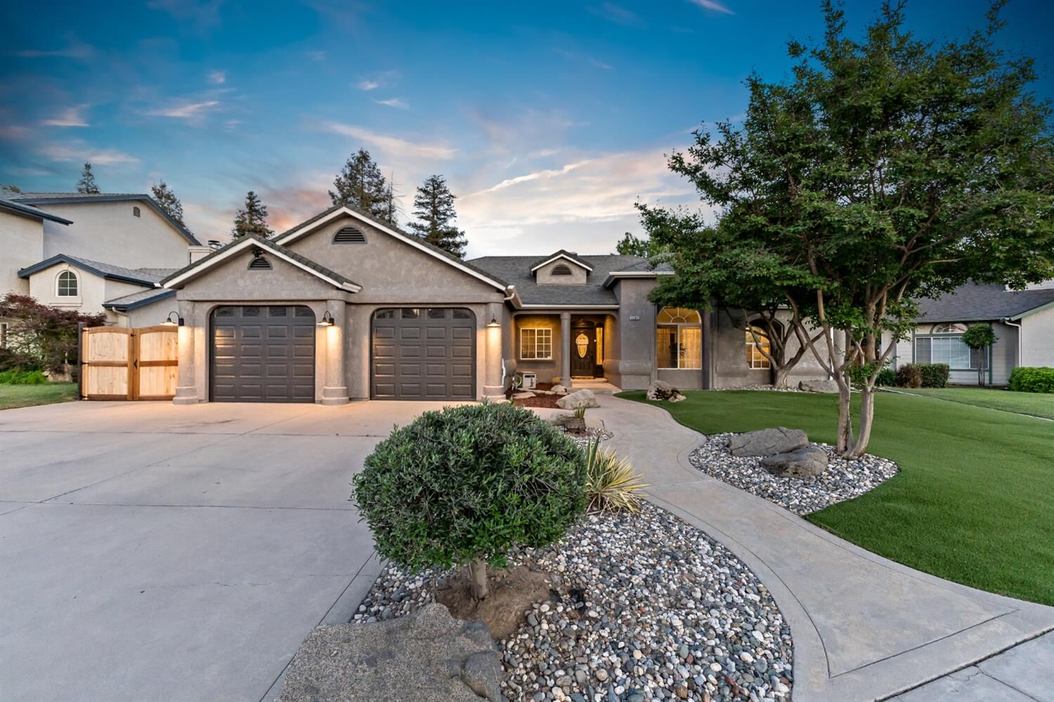 Property Photo:  3287 McKelvy  CA 93611 