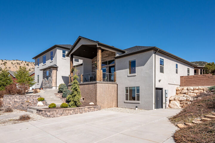 Property Photo:  1268 N Knoll Street  UT 84721 