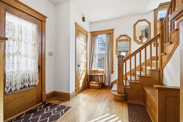 Property Photo:  217 1st Ave SE  IA 50441 