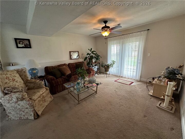 Property Photo:  5204 Avery Circle  WV 25313 