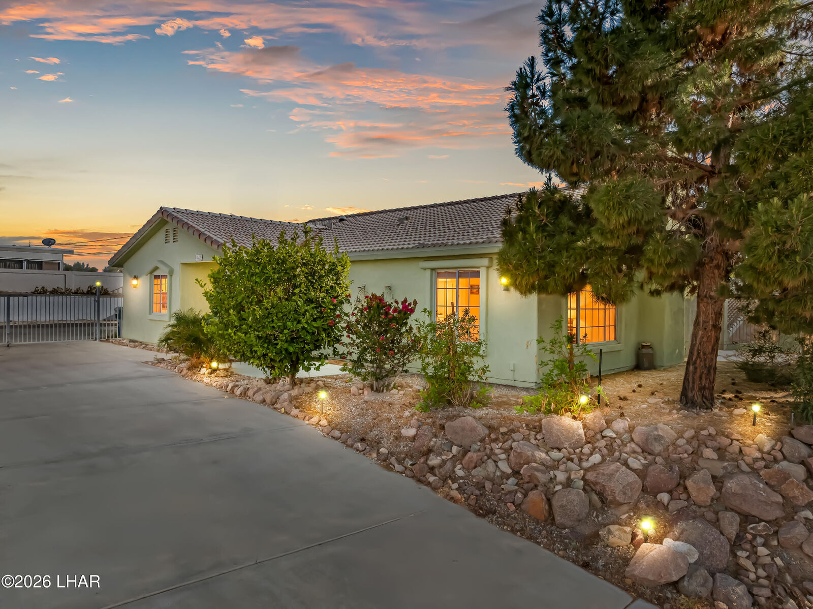 Property Photo:  3230 McCulloch Blvd N  AZ 86403 