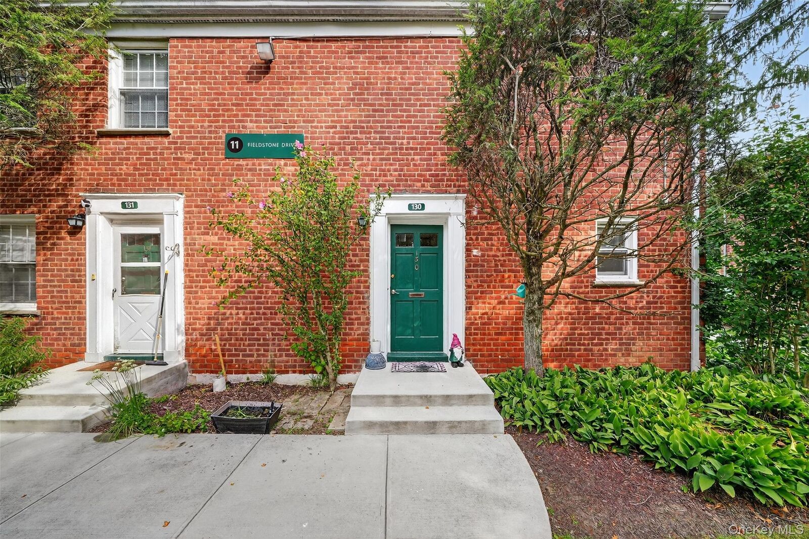 Property Photo:  11 Fieldstone Drive 130  NY 10530 