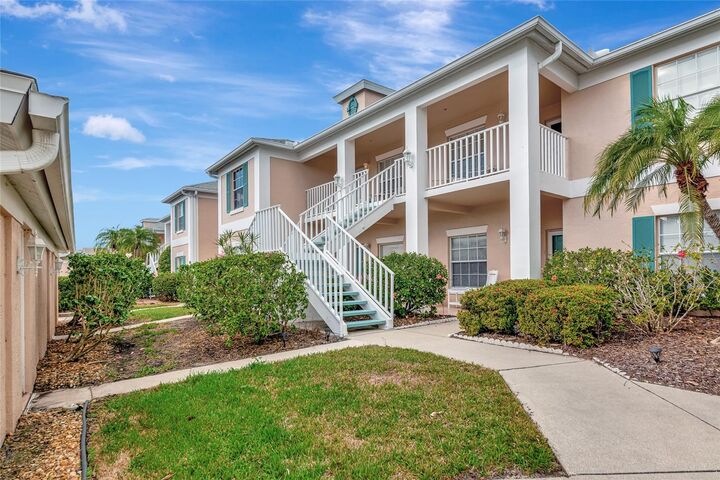 Property Photo:  4206 Caddie Drive E 201  FL 34203 