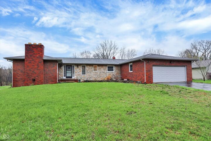 Property Photo:  1609 Greenacres Drive  IN 46901 