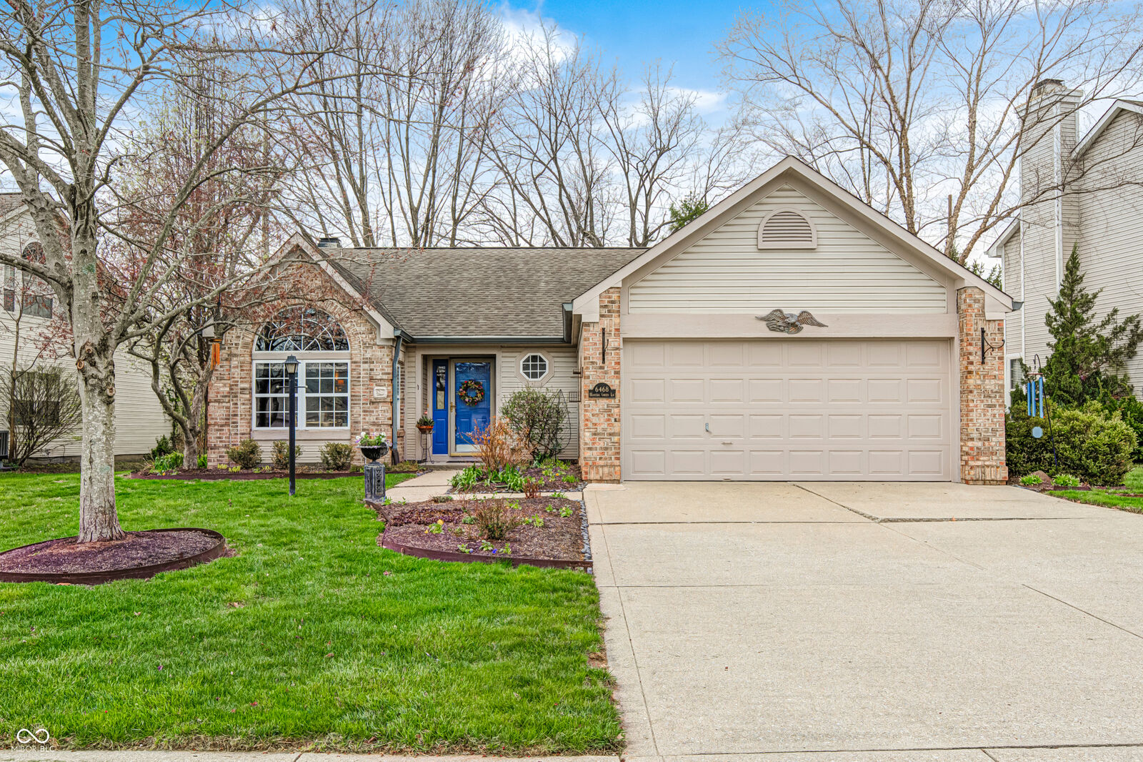 Property Photo:  6468 Hunters Green Lane  IN 46278 