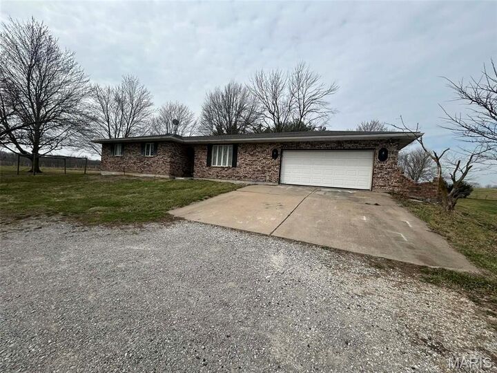 Property Photo:  6636 County Road 423  MO 63461 
