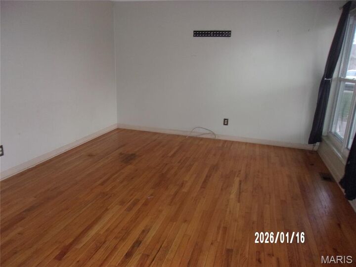 Property Photo:  2328 Urbandale Drive  MO 63031 