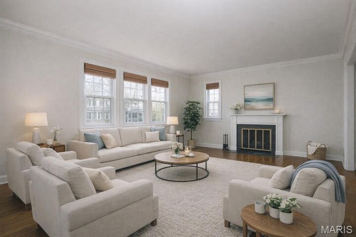 Property Photo:  77 Aberdeen Place  MO 63105 