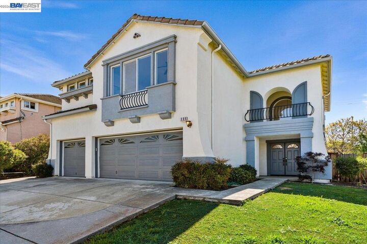 Property Photo:  368 Riesling Ct  CA 94539 