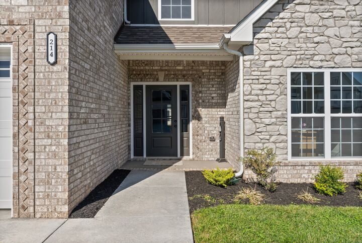 Property Photo: 214 Harvest Moon Dr TN 37043