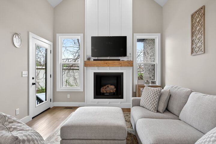 Property Photo:  203 Beckam Way  TN 37166 