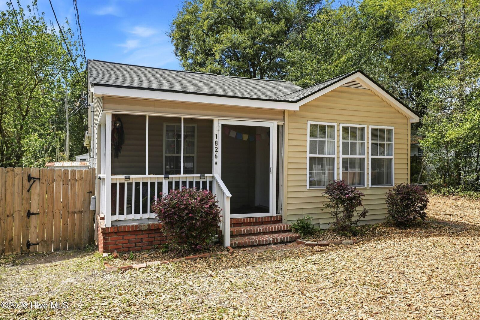 Property Photo:  1826 Waddell Street  NC 28401 