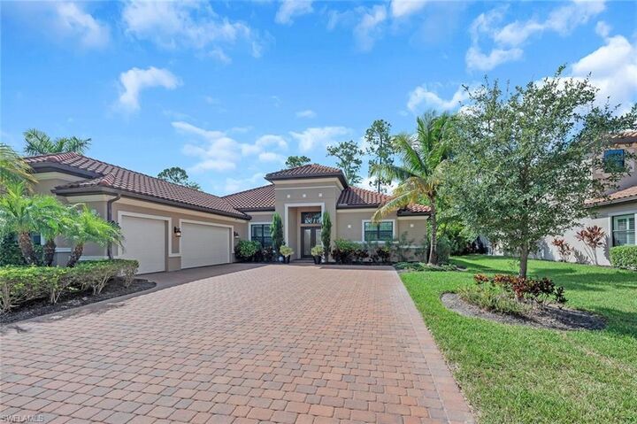 Property Photo:  1451 Mockingbird Dr  FL 34120 