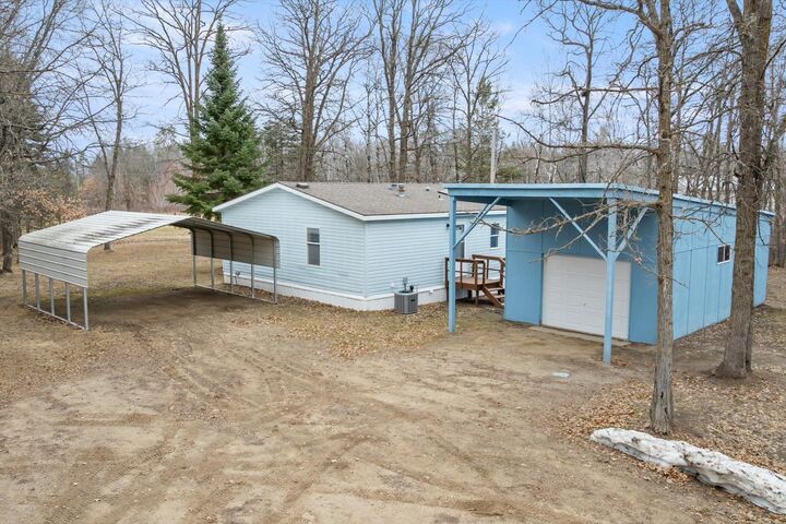 Property Photo:  208 State 371 SW  MN 56435 