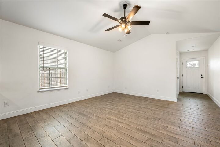 Property Photo:  1513 Emma Street  AR 72734 