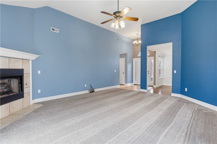 Property Photo:  801 Walker Street  AR 72719 