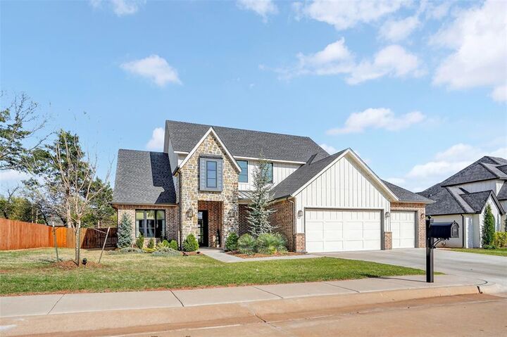 Property Photo:  5024 Yale Bridge Court  OK 73034 