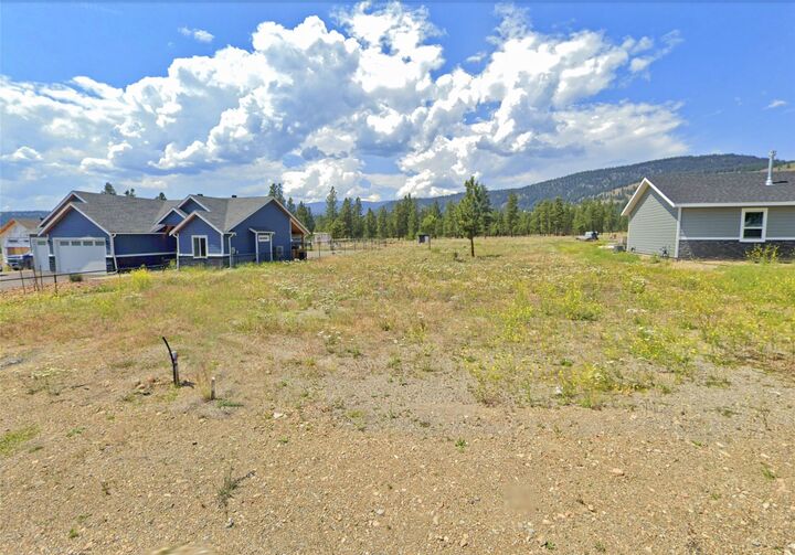 108 West China Creek Road — photo 1