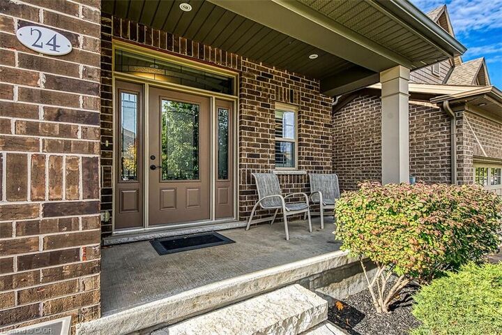Property Photo: 24 Chestnut Drive ON N0B 2K0