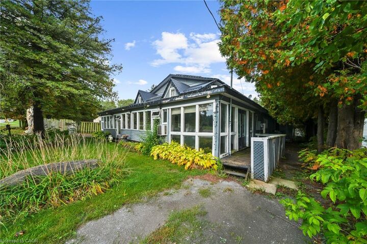 Property Photo: 246 Regional Road 8 ON L9P 1R1