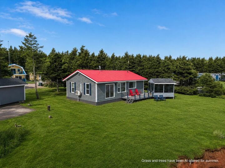 109 Ocean View Crescent — photo 1