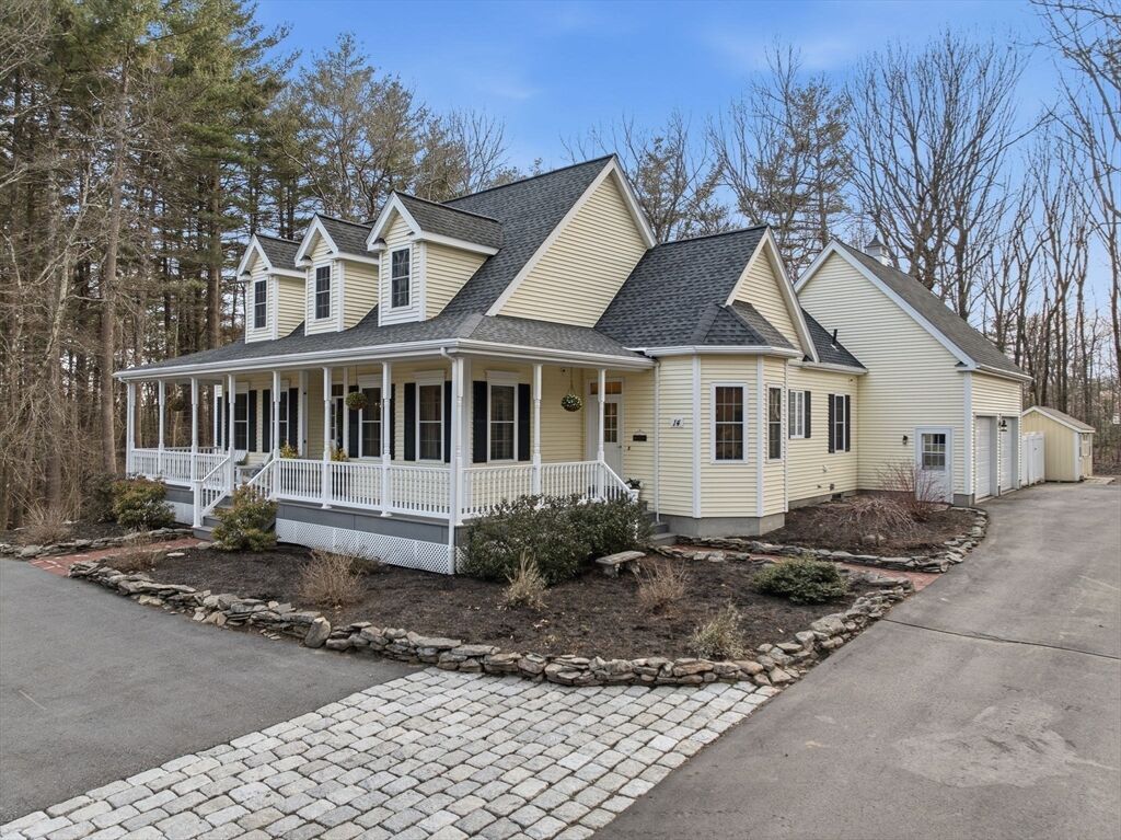 Property Photo:  14 Salisbury Street  MA 01519 