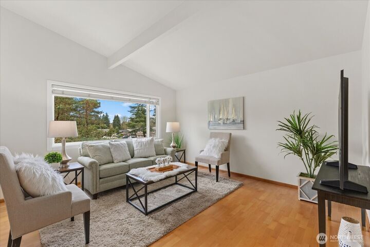 Property Photo:  14050  91st Place NE  WA 98034 