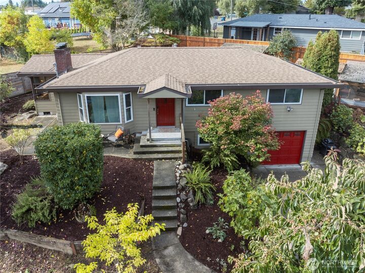 Property Photo:  12011 SE 157th Place  WA 98058 