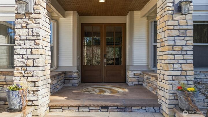 Property Photo:  10904  137th Avenue NE  WA 98258 