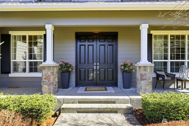 Property Photo:  13523  82nd Drive SE  WA 98296 