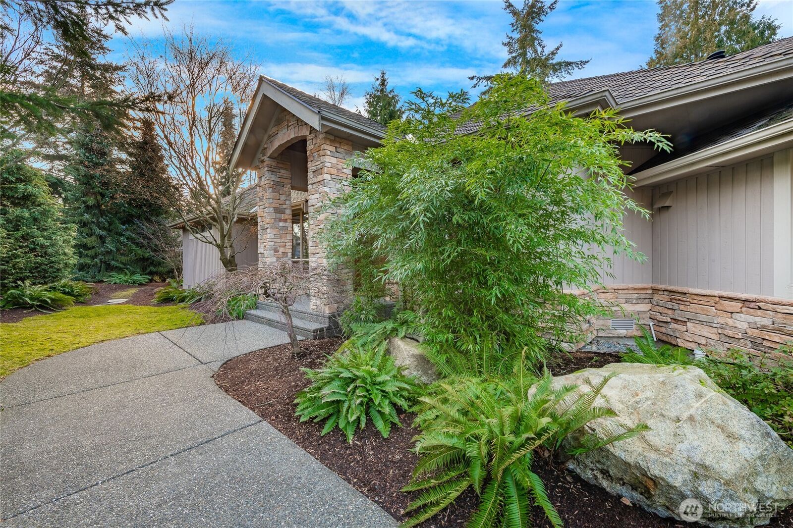 Property Photo:  8815  Goshawk Road  WA 98230 