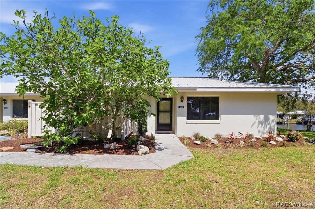 Property Photo: 1299 N Seagull Point FL 34429