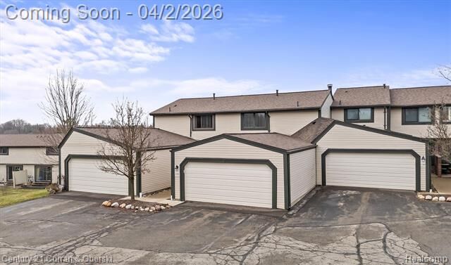 Property Photo:  1146 Concord Court 43  MI 48167 