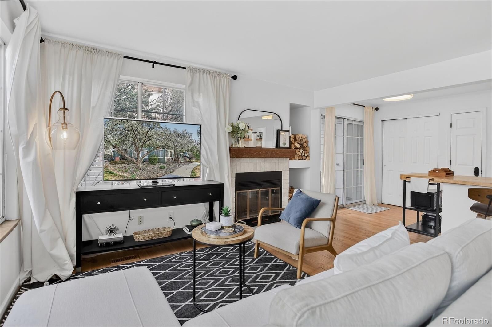 Property Photo:  886 S Reed Court E  CO 80226 