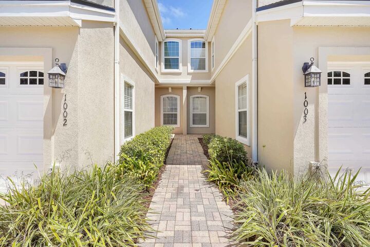 Property Photo:  1003 Makarios Dr  FL 32080 