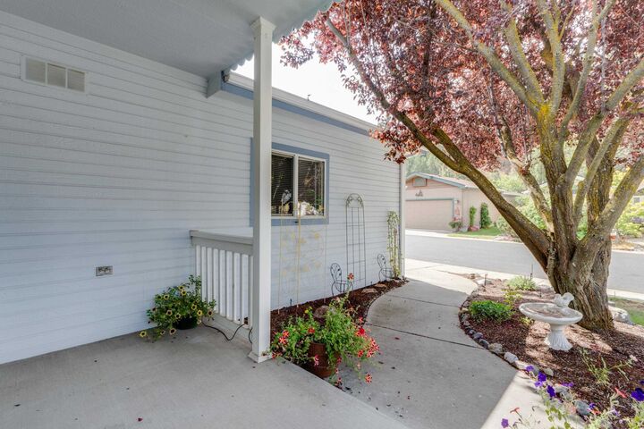 Property Photo:  4525 S Sunny Creek Cir  WA 99224 