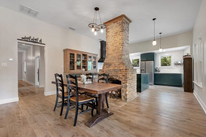 Property Photo:  3072 Shady Rest Road  FL 32333 