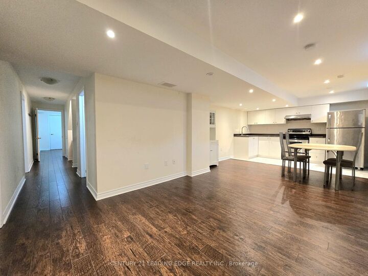 Property Photo: 51 Braden Way ON L4H 2W6